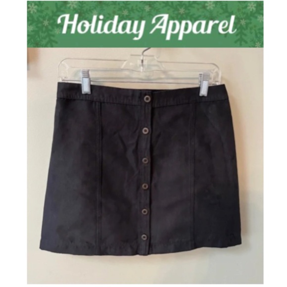 Hollister Black Button Down Faux Suede Mini Skirt/Black/Size 5 - Picture 1 of 5